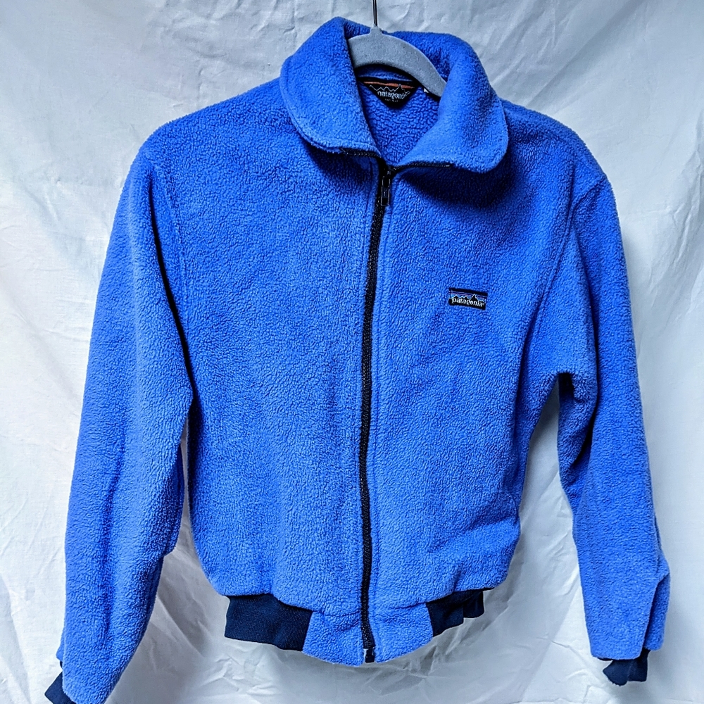 VTG 90’s PATAGONIA. Retro Synchilla Fleece full zip periwinkle. MINT condition.